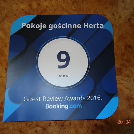 Δωμάτια σε οικογενειακή κατοικία Apartamenty Herta Stawiguda