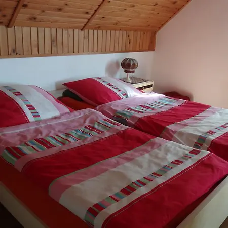 Δωμάτια σε οικογενειακή κατοικία Apartamenty Herta *